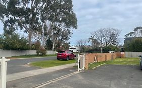 Masood Family Getaway Steps From Cbd Attractions